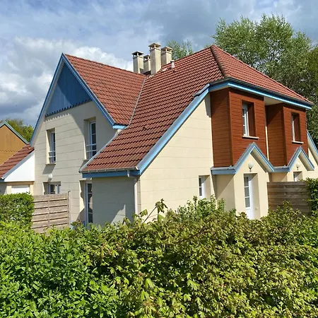Casa de Férias Le Courlis En Baie Terrasse, Jardin , Parking Prive